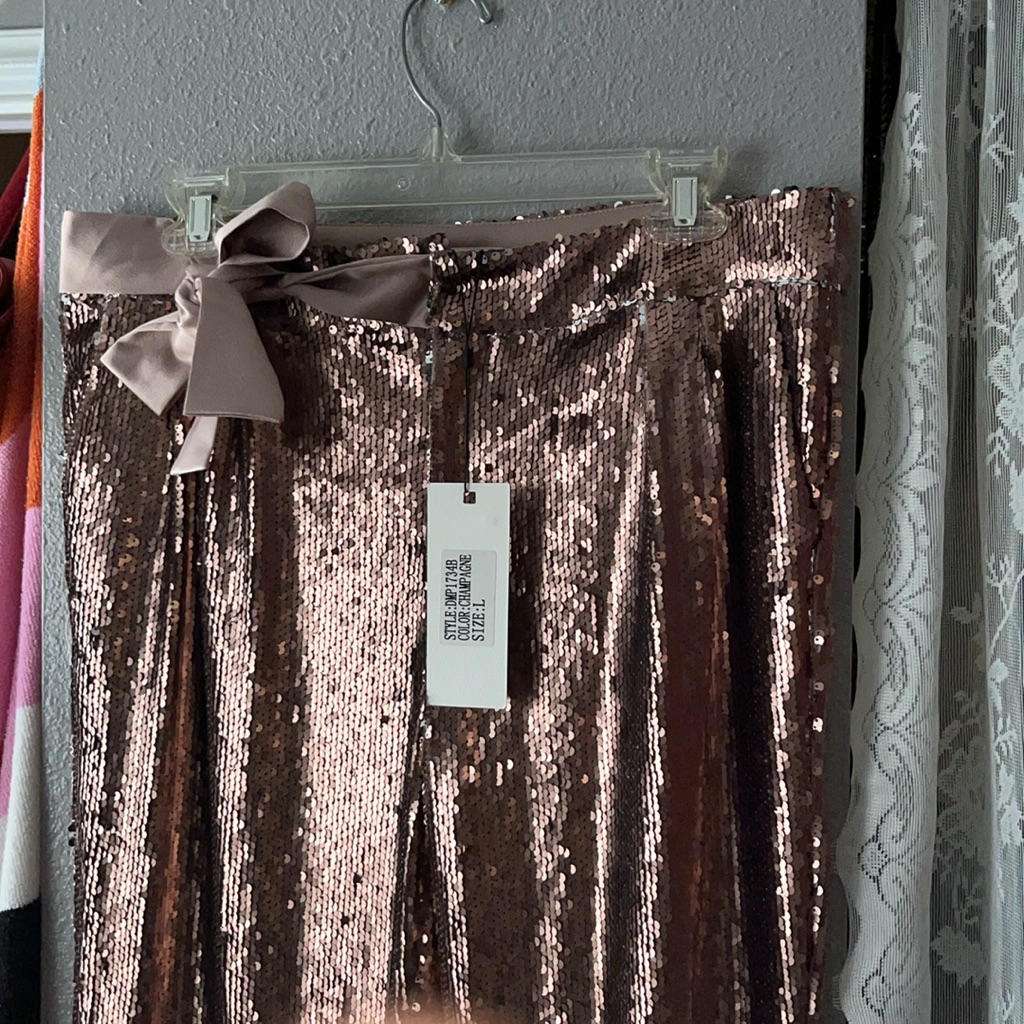 Nwt Dance & Marvel Pink/Mauve Sequin Pants
